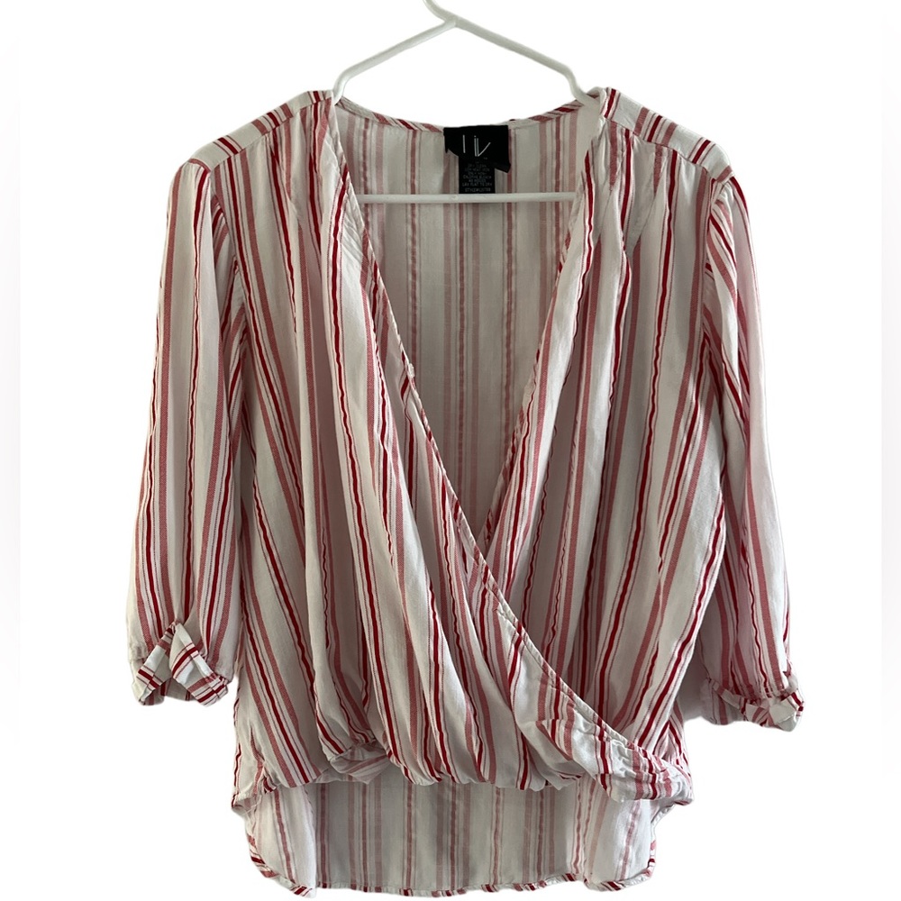 LosAngeles women’s blouse with crossing front.  Size L